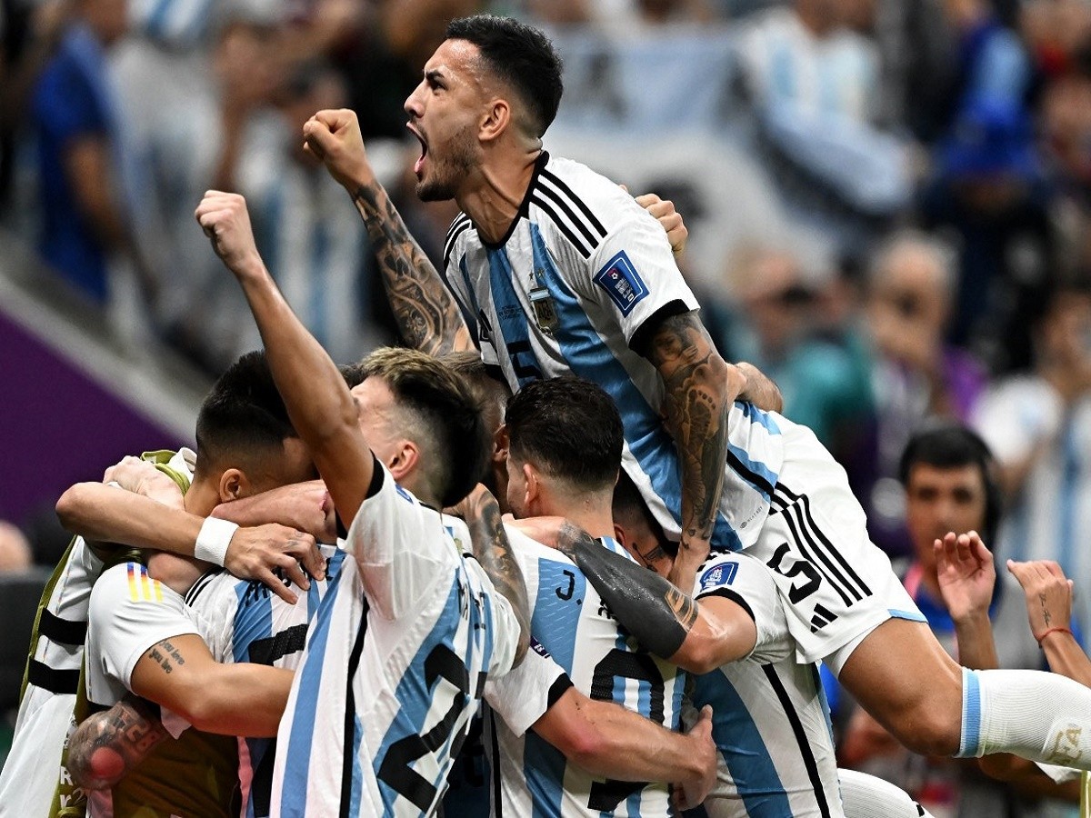 Argentina faz a festa diante da Holanda / FIFA