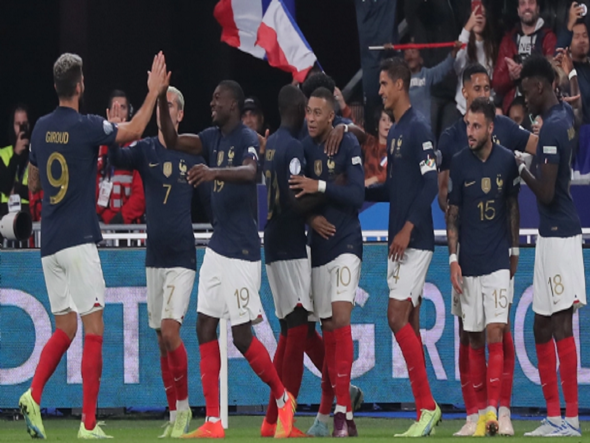 França passa para final e pode quebrar tabu do Brasil / FIFA